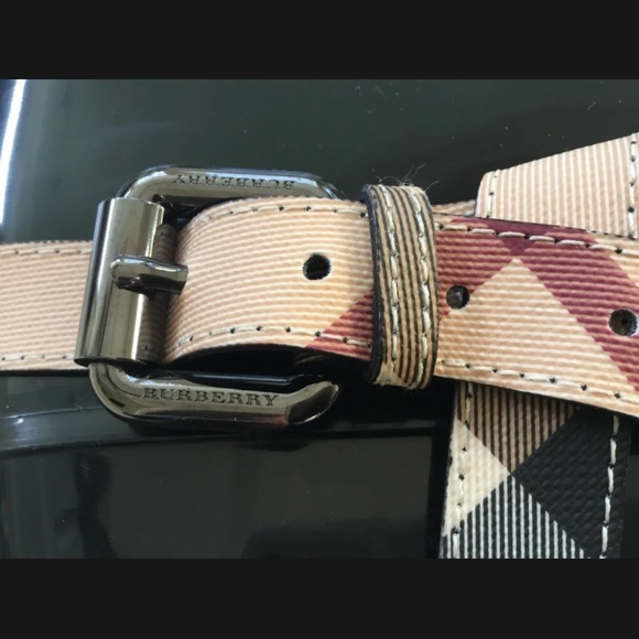 Burberry Women’s Kenyon Nova Belt Rainboots Size: 39 Made In Italy - Picture 3 of 8